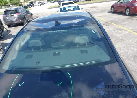 2024 BMW 3 Series 330I z USA, uszkodzony, nr VIN 3MW69FF06R8E38922